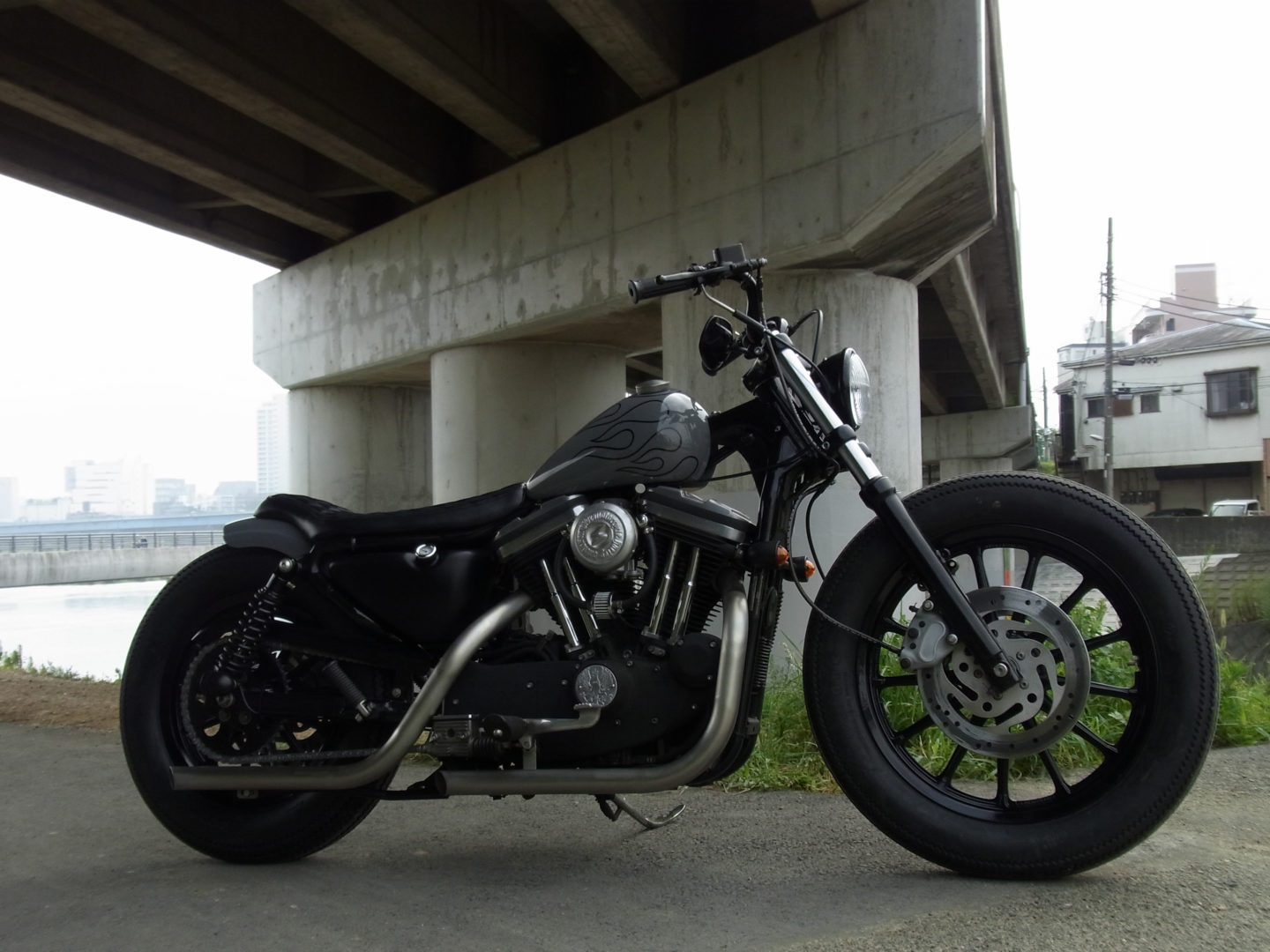 SPORTSTER CUSTOM SP-12