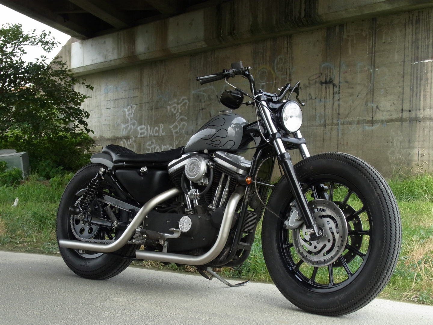 SPORTSTER CUSTOM SP-12