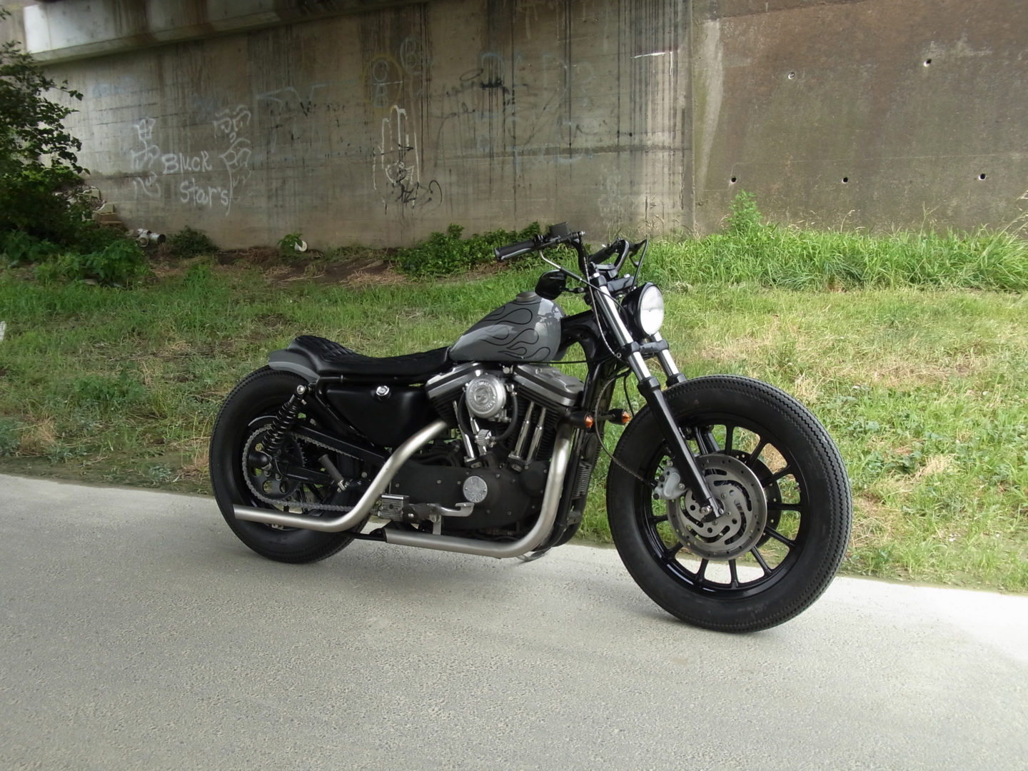 SPORTSTER CUSTOM SP-12