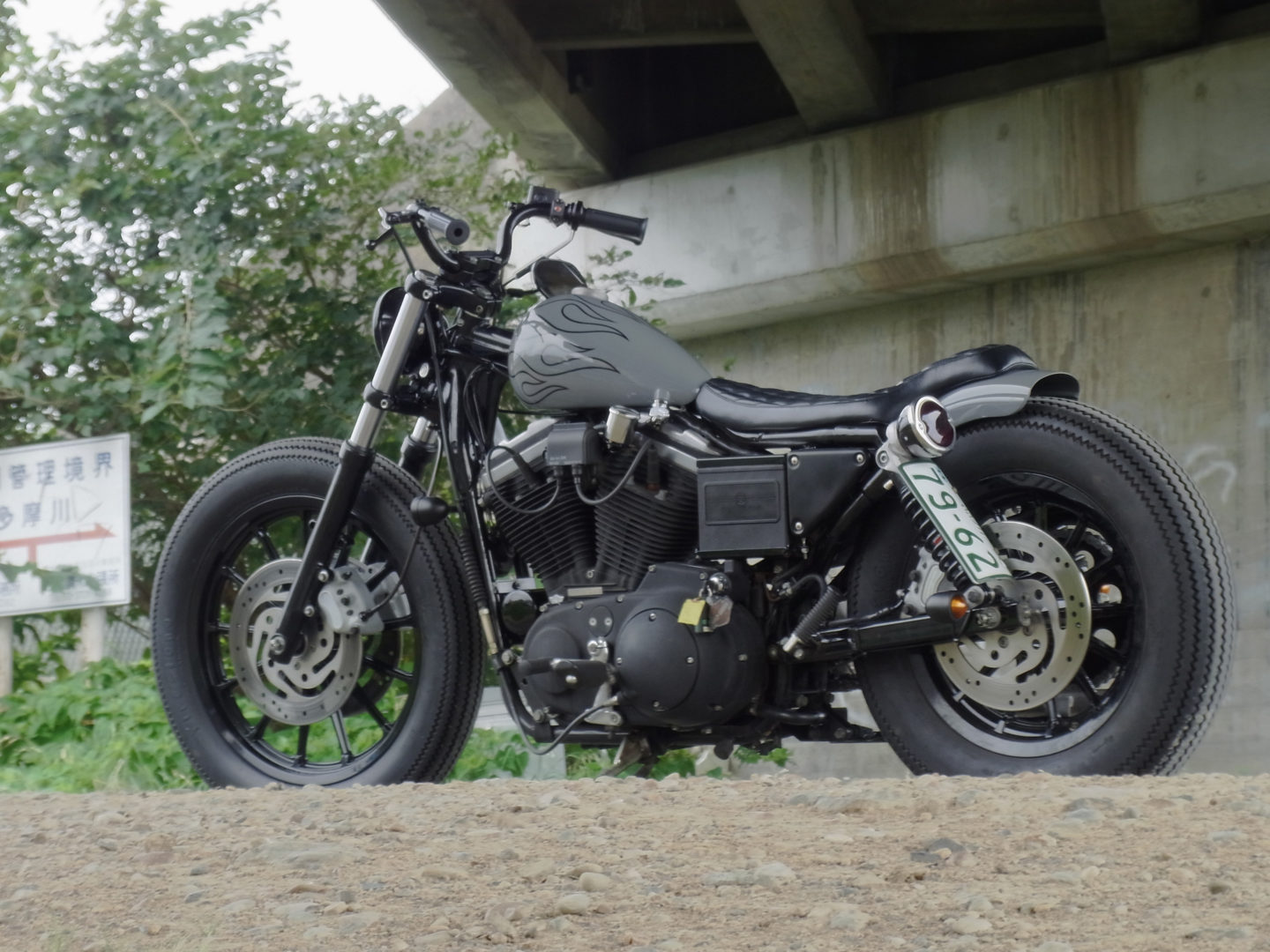 SPORTSTER CUSTOM SP-12