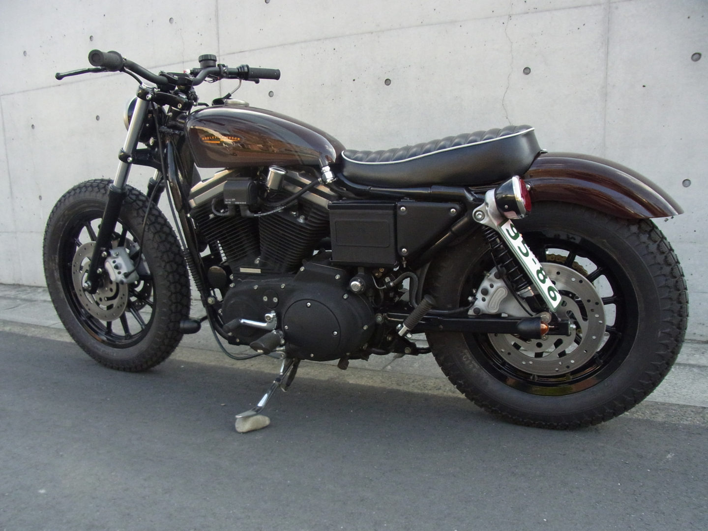 SPORTSTER CUSTOM SP-16