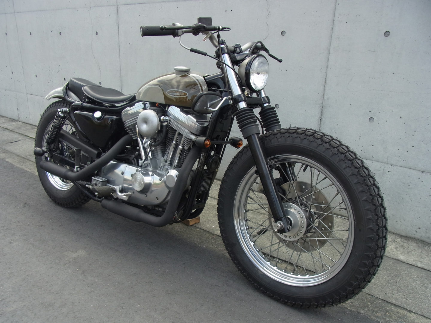 SPORTSTER CUSTOM SP-17