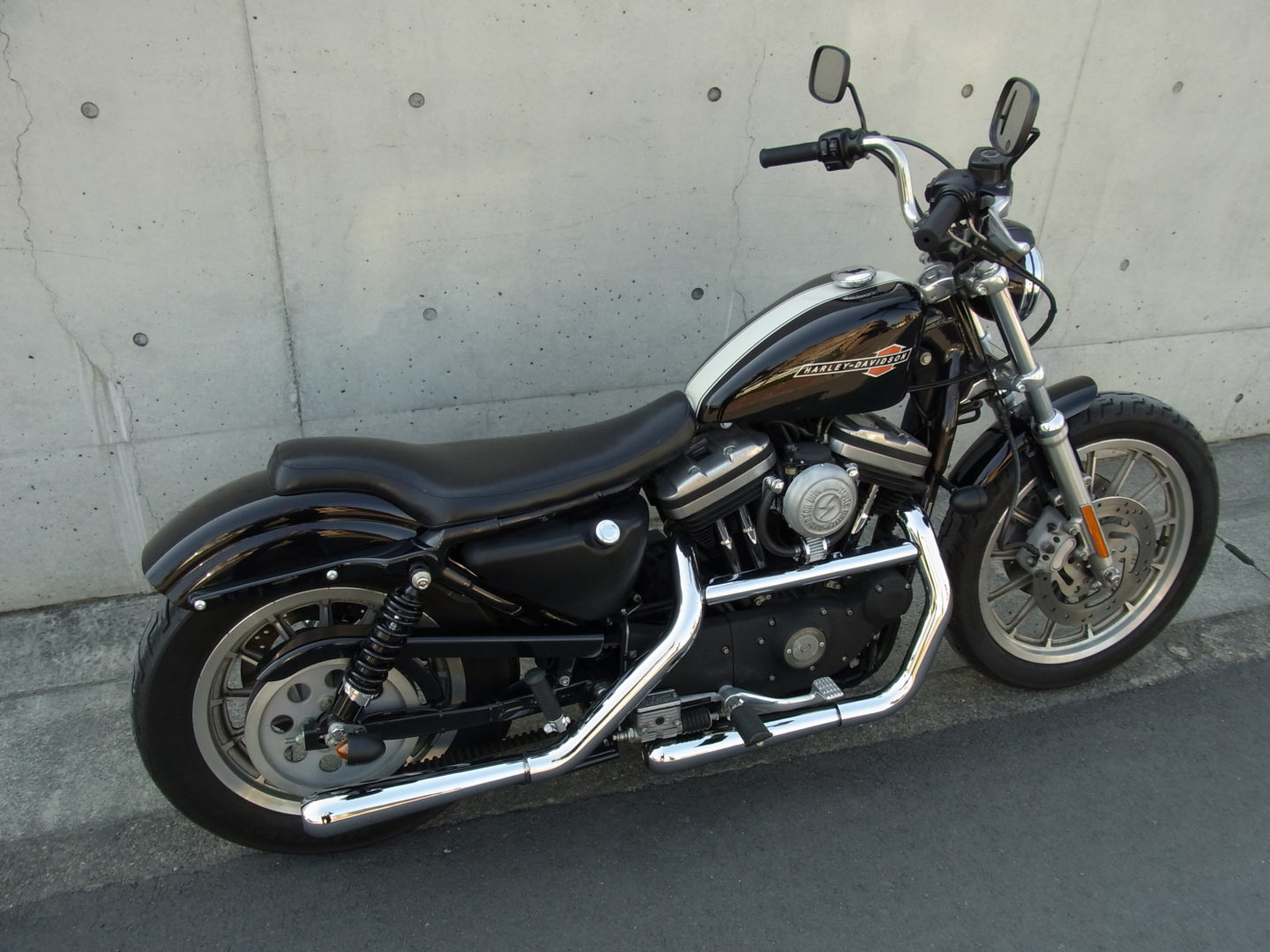 SPORTSTER CUSTOM SP-18