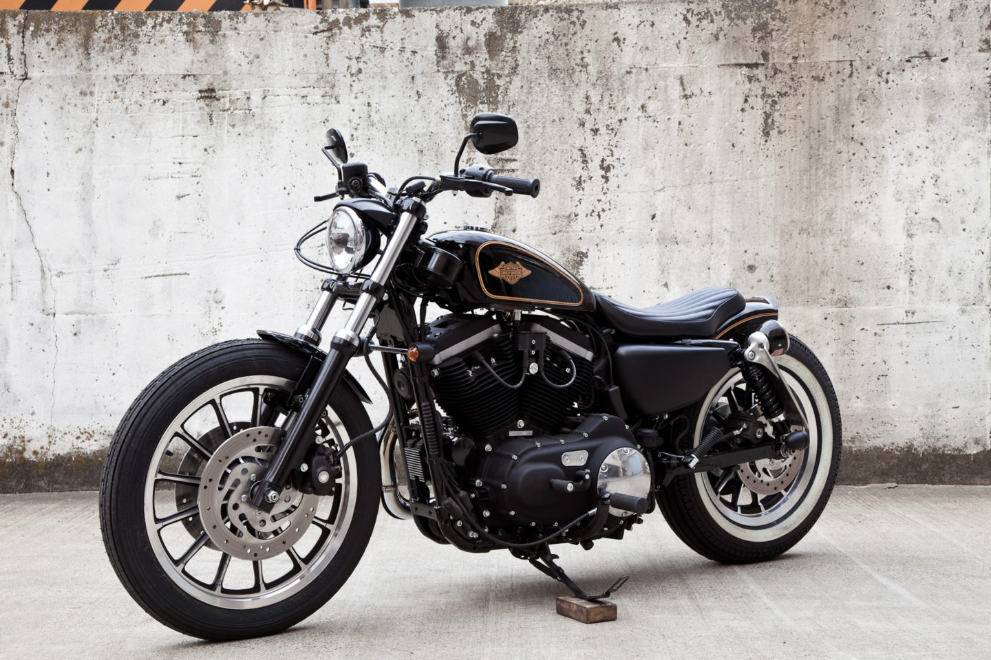 SPORTSTER CUSTOM SP-22