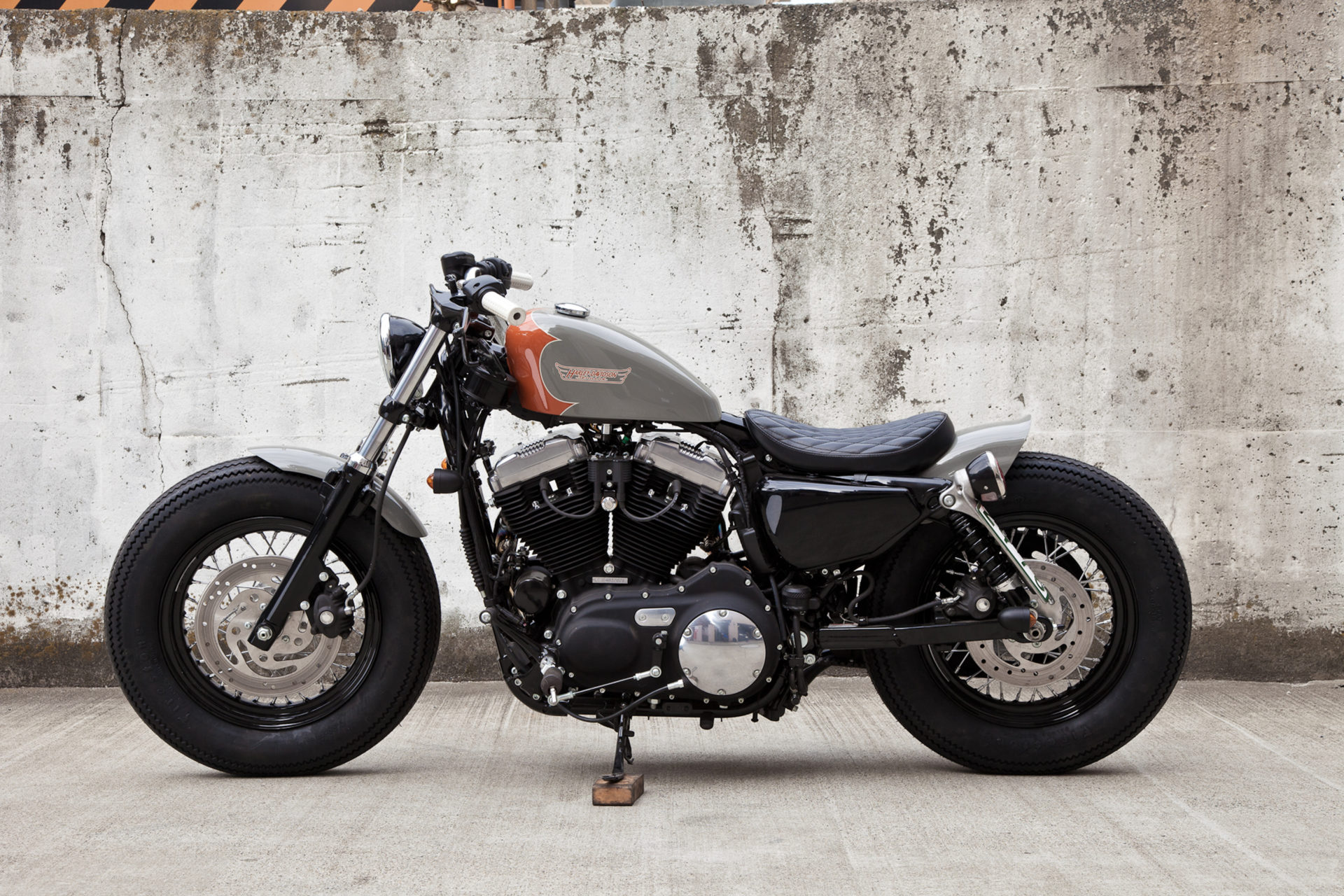 SPORTSTER CUSTOM SP-23