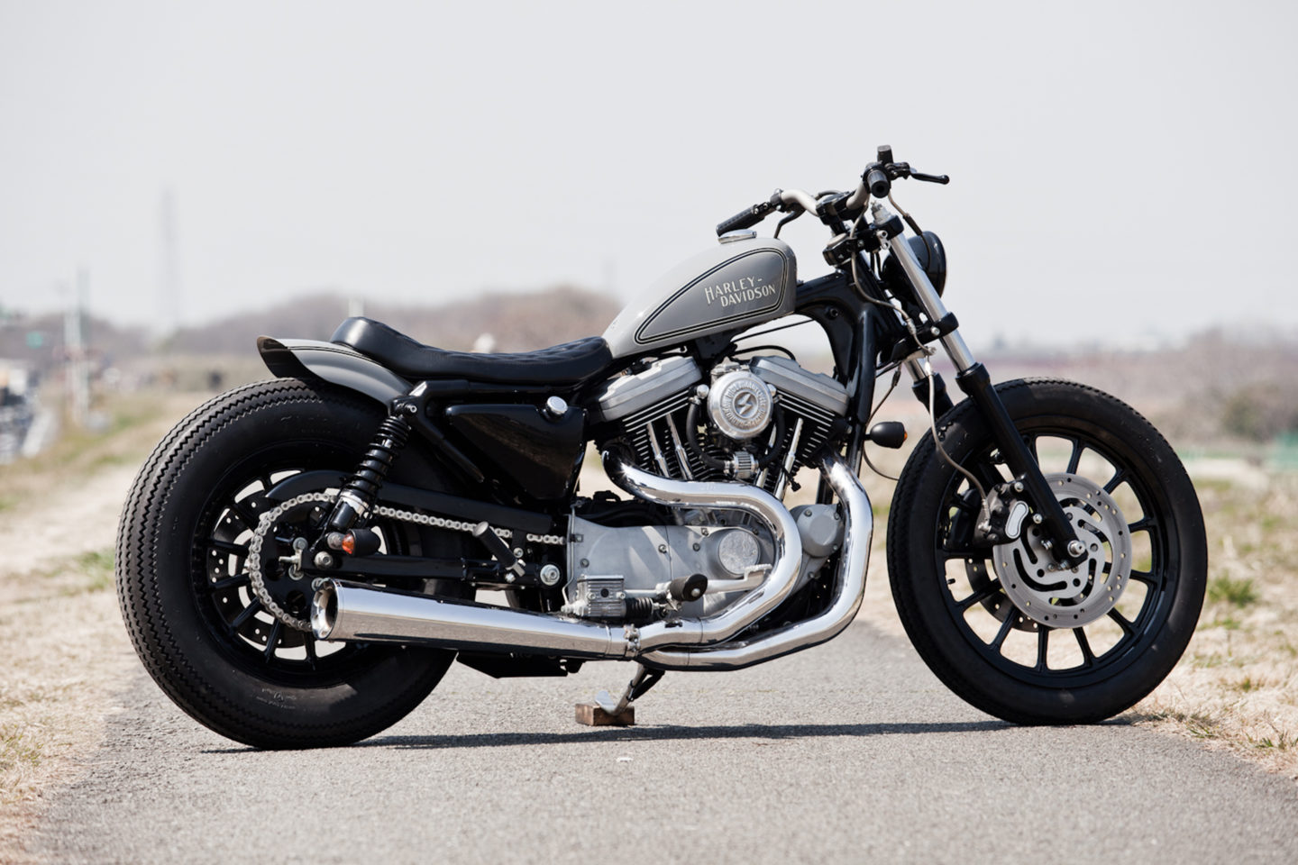 SPORTSTER CUSTOM SP-24