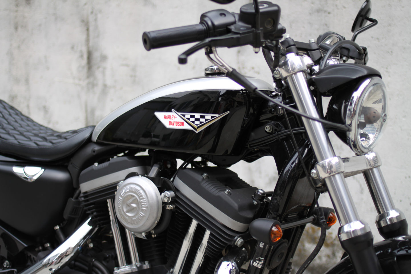 SPORTSTER CUSTOM SP-26