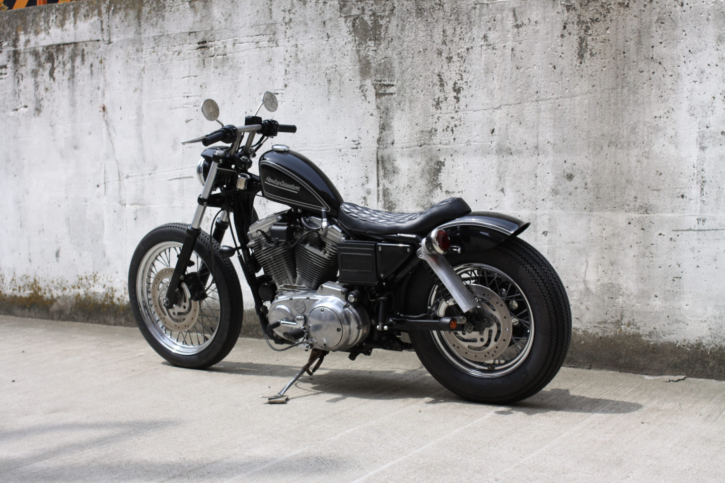 SPORTSTER CUSTOM SP-27