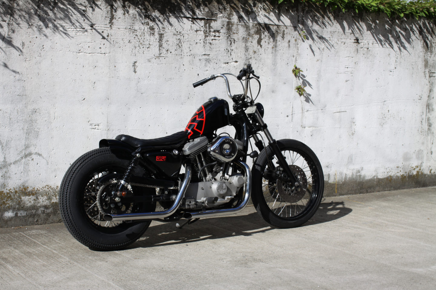 SPORTSTER CUSTOM SP-28