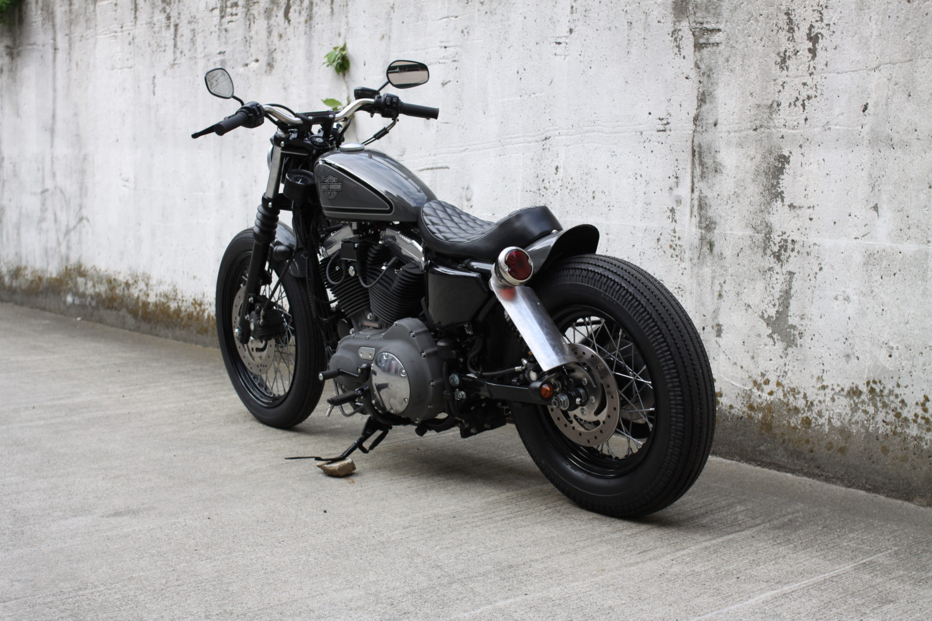 SPORTSTER CUSTOM SP-32