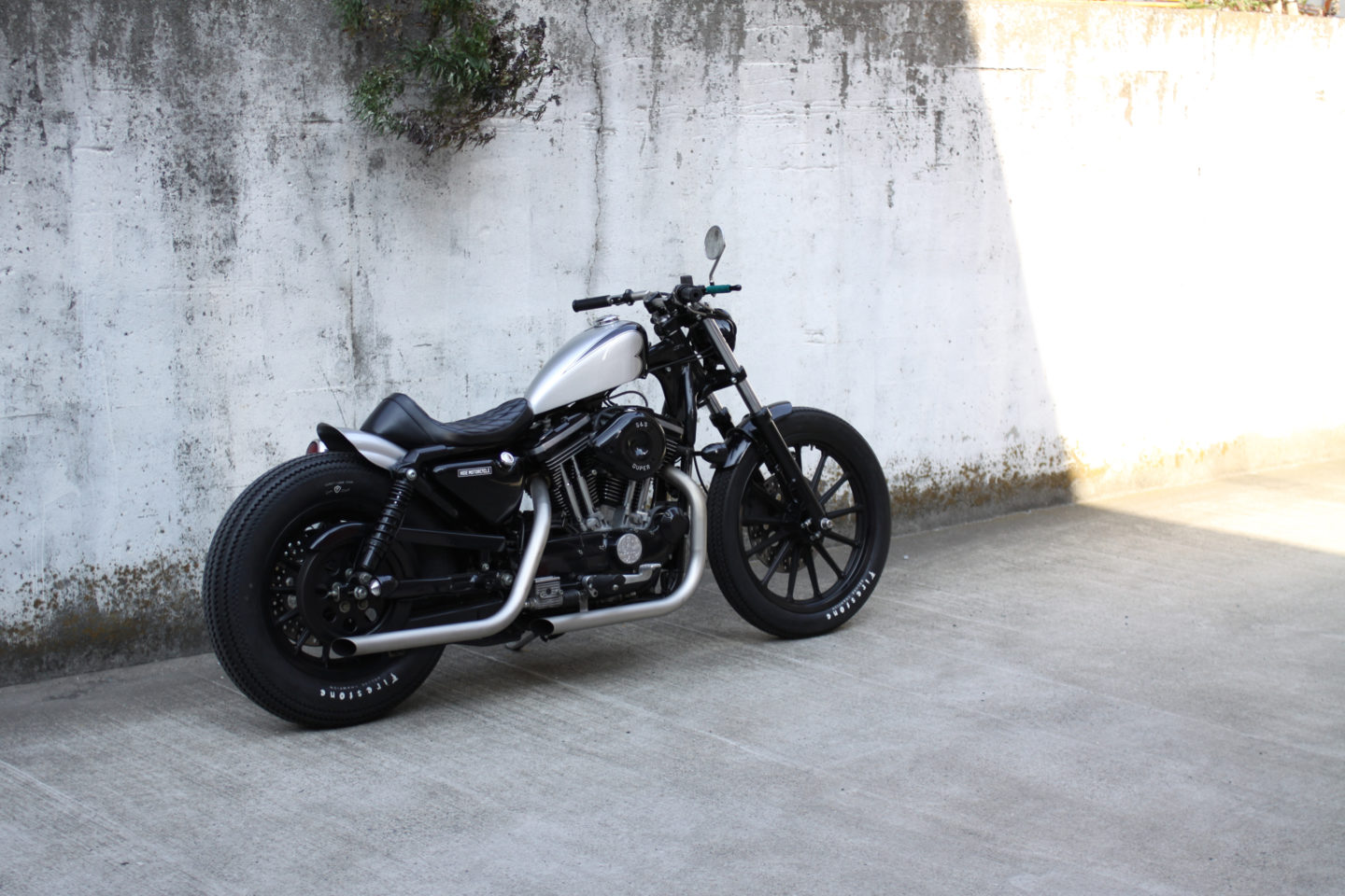 SPORTSTER CUSTOM SP-33