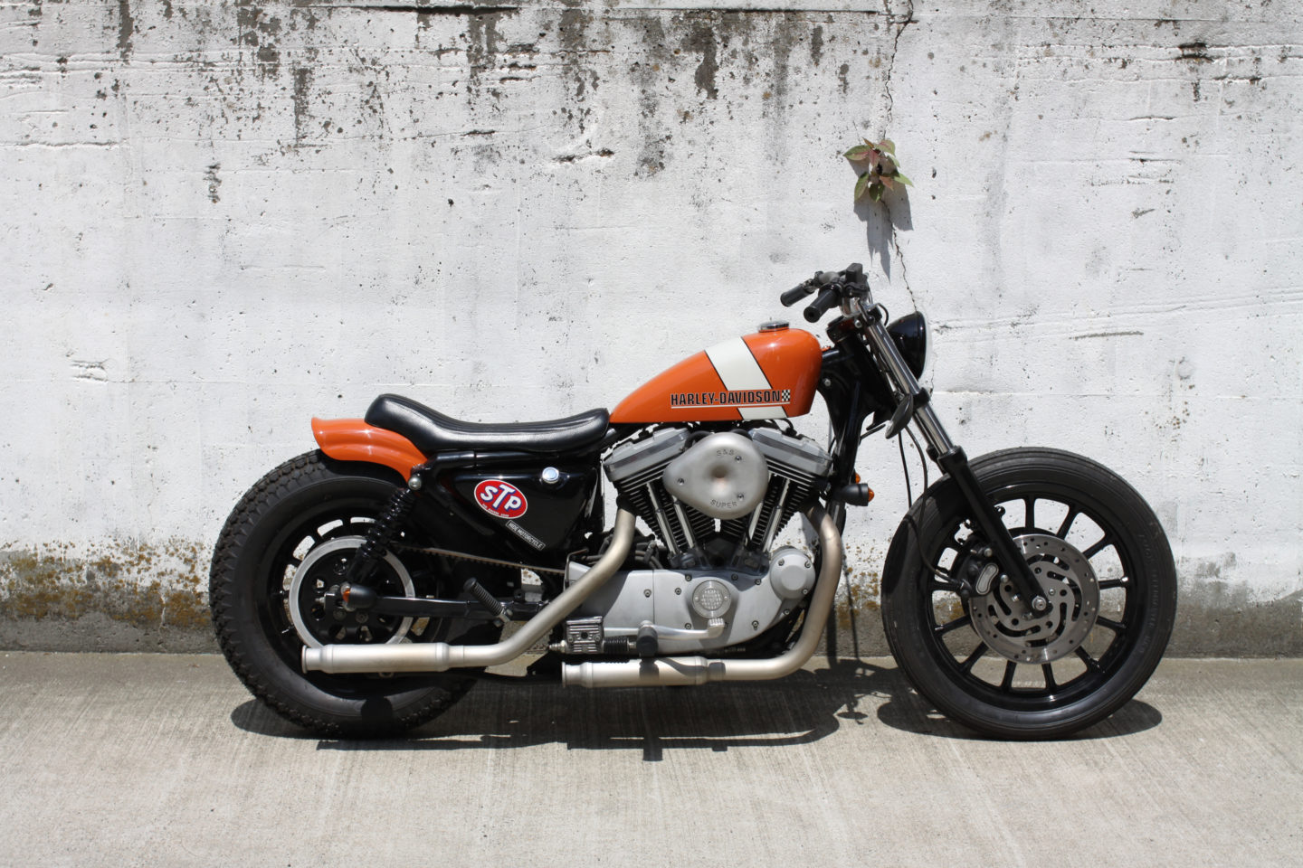 SPORTSTER CUSTOM SP-37