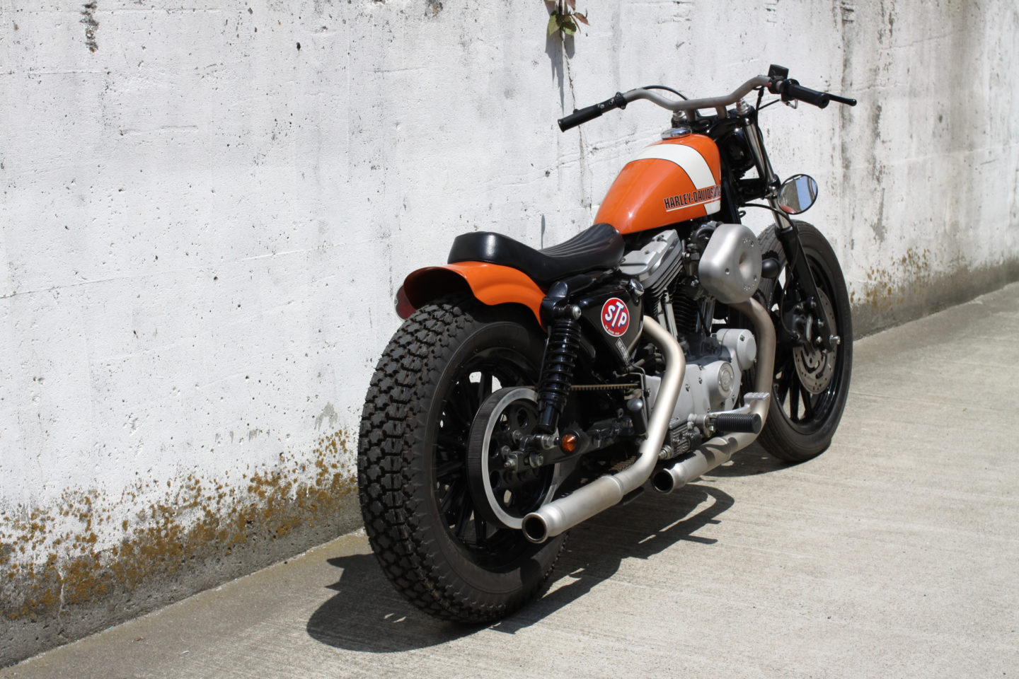 SPORTSTER CUSTOM SP-37