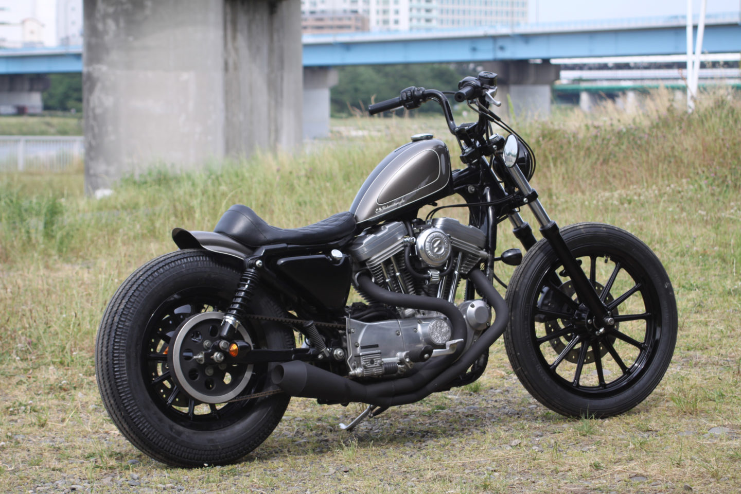 SPORTSTER CUSTOM SP-40