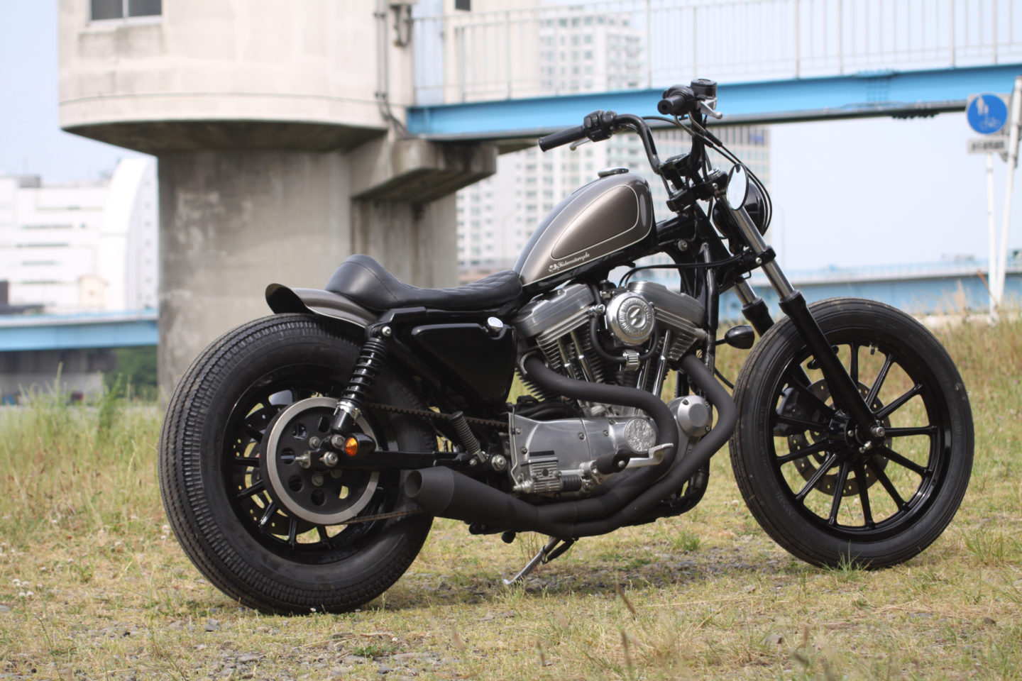 SPORTSTER CUSTOM SP-40