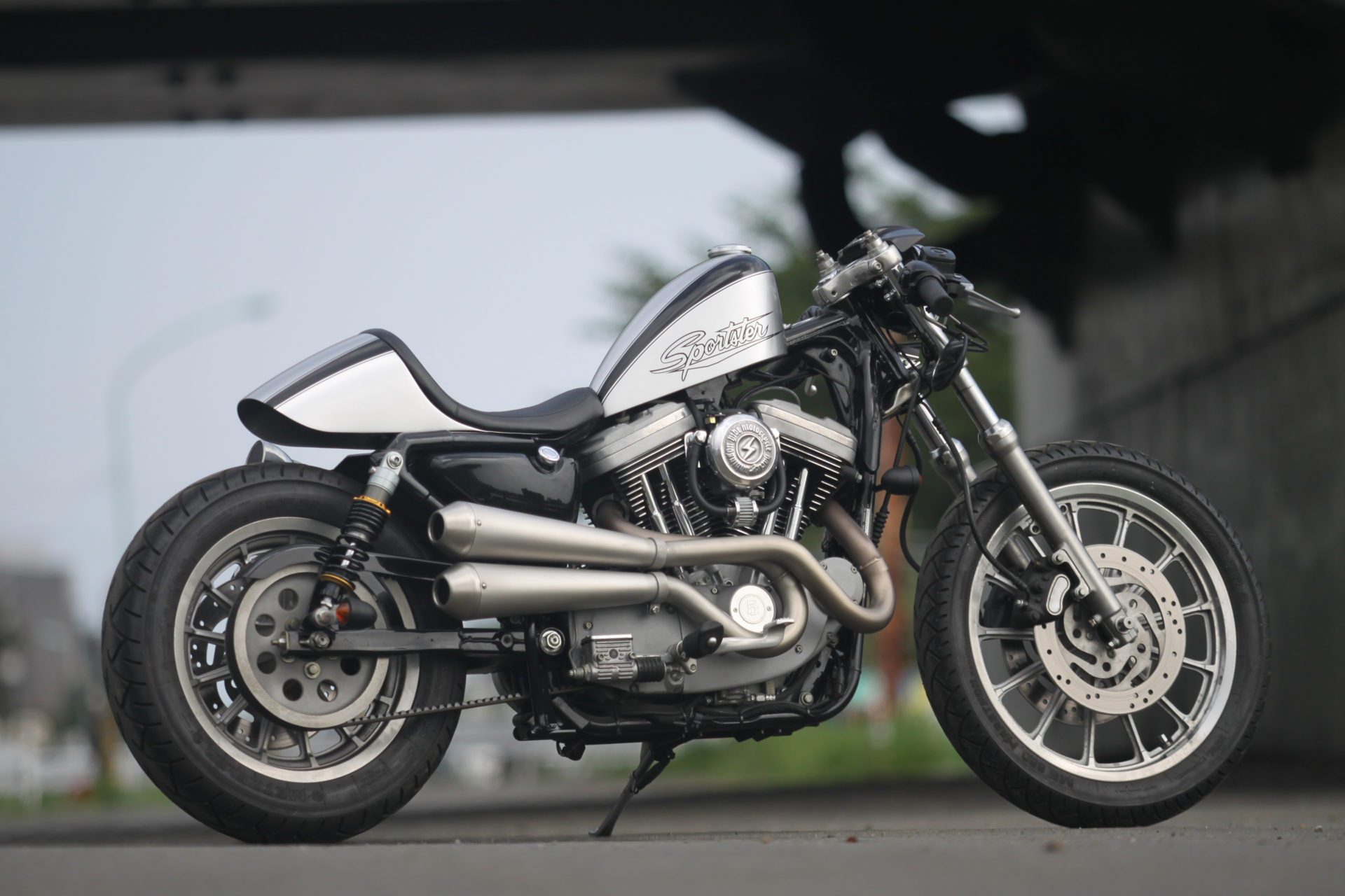 SPORTSTER CUSTOM SP-43