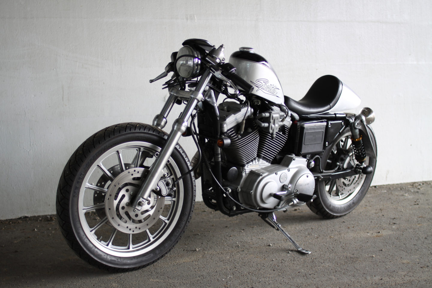 SPORTSTER CUSTOM SP-43