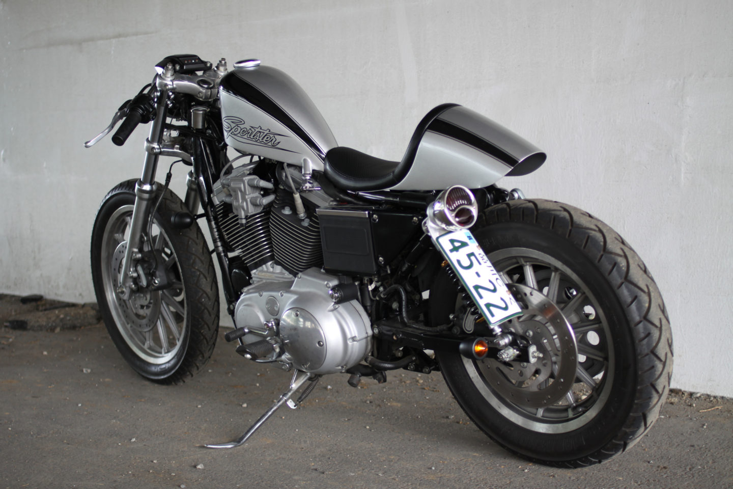 SPORTSTER CUSTOM SP-43