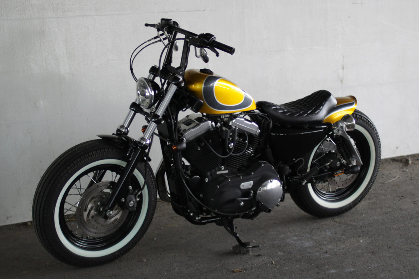 SPORTSTER CUSTOM SP-44