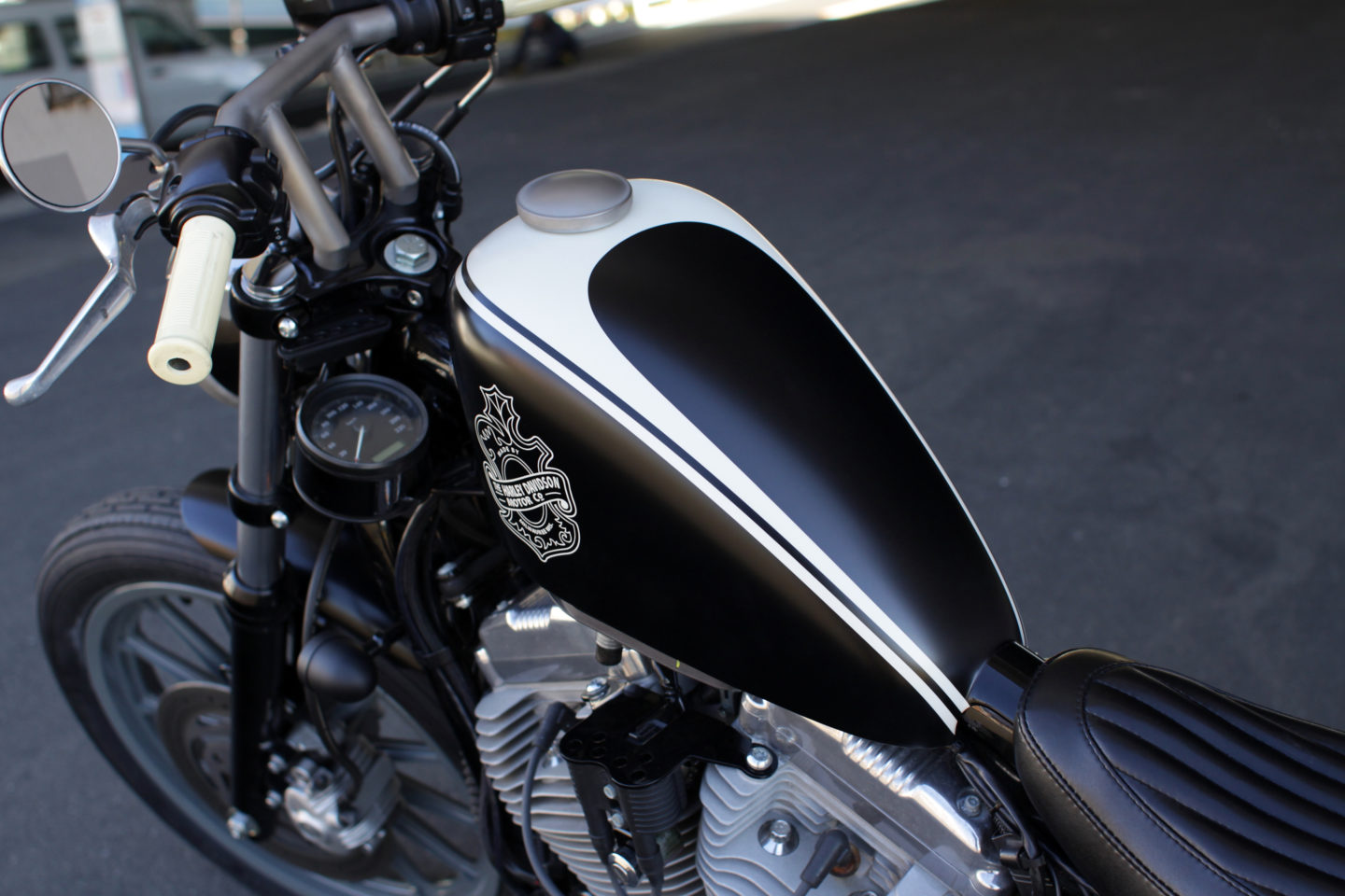 SPORTSTER CUSTOM SP-48