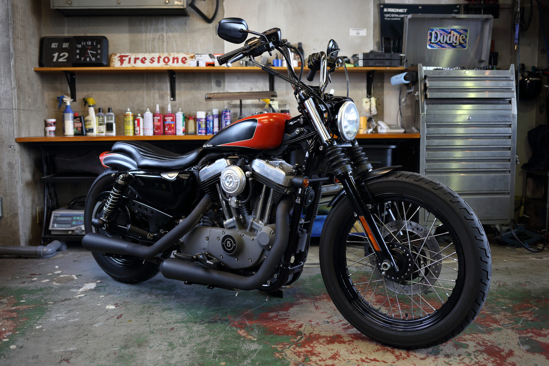 SPORTSTER CUSTOM SP-60