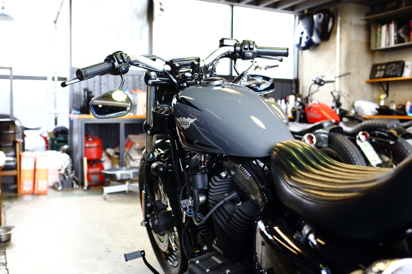 SPORTSTER CUSTOM SP-61