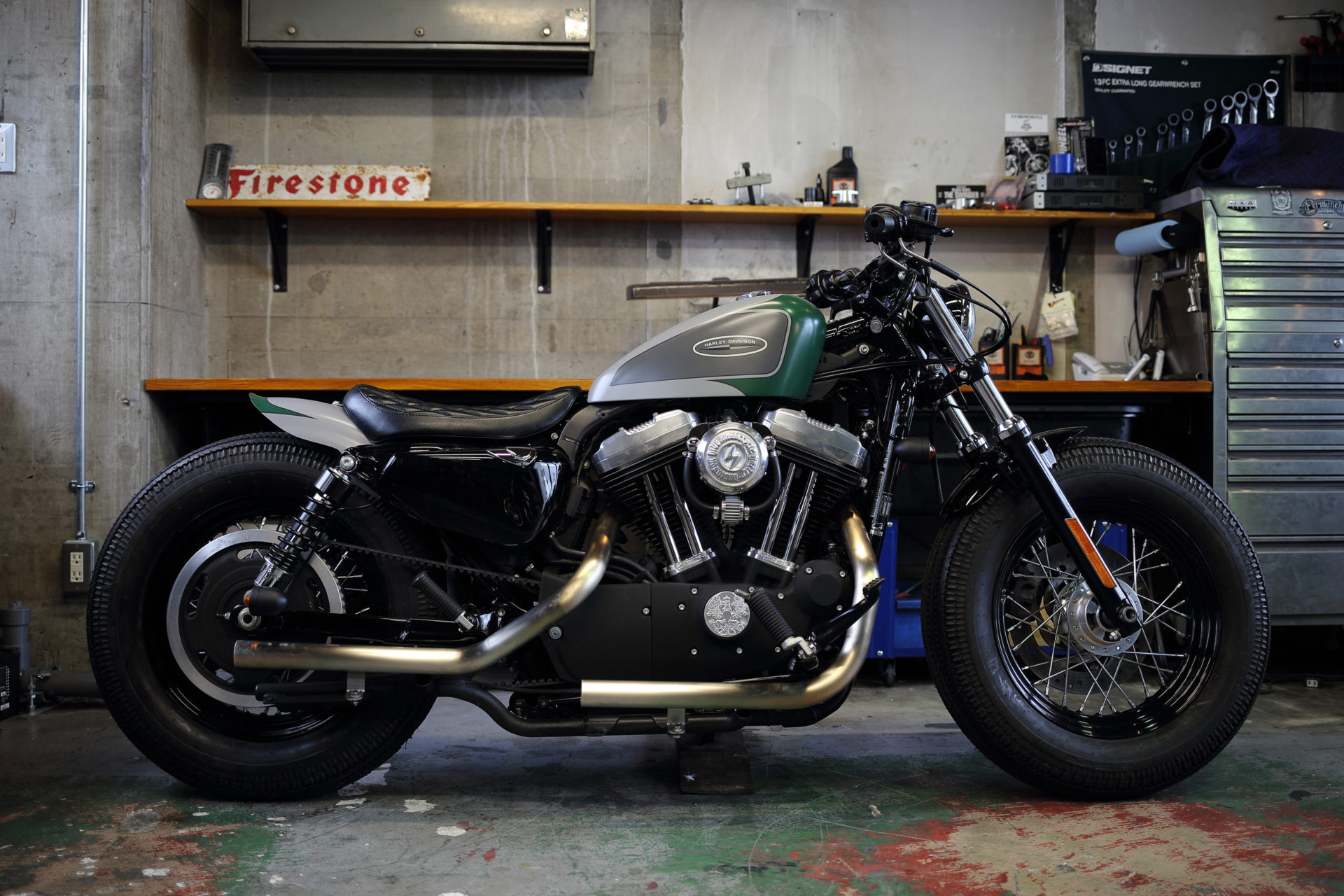 SPORTSTER CUSTOM SP-62