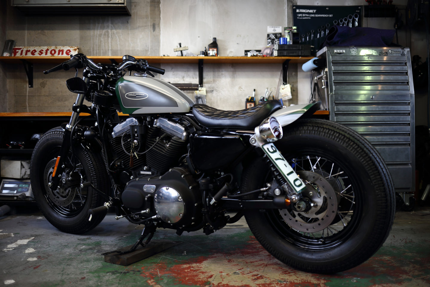 SPORTSTER CUSTOM SP-62