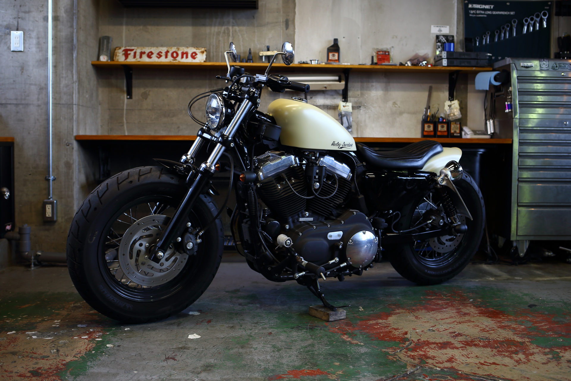 SPORTSTER CUSTOM SP-67