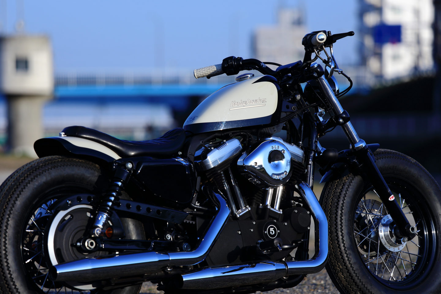 SPORTSTER CUSTOM SP-76