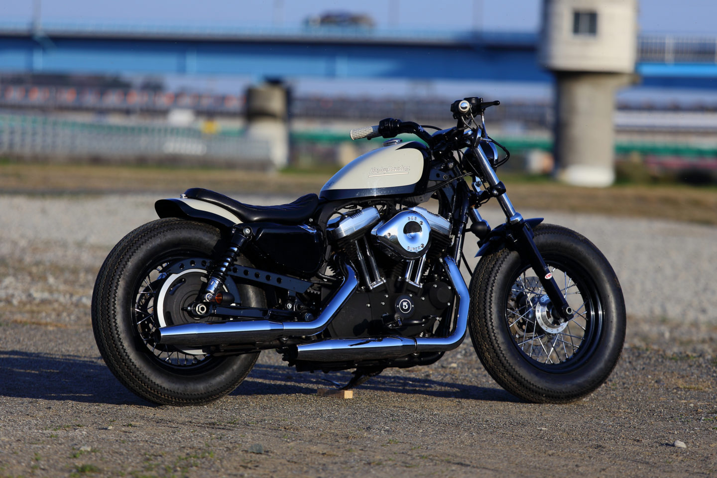 SPORTSTER CUSTOM SP-76