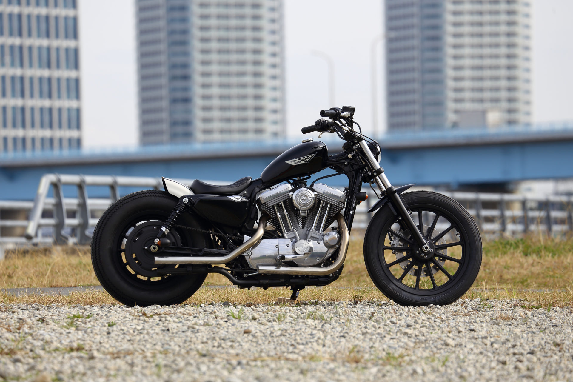 SPORTSTER CUSTOM SP-82