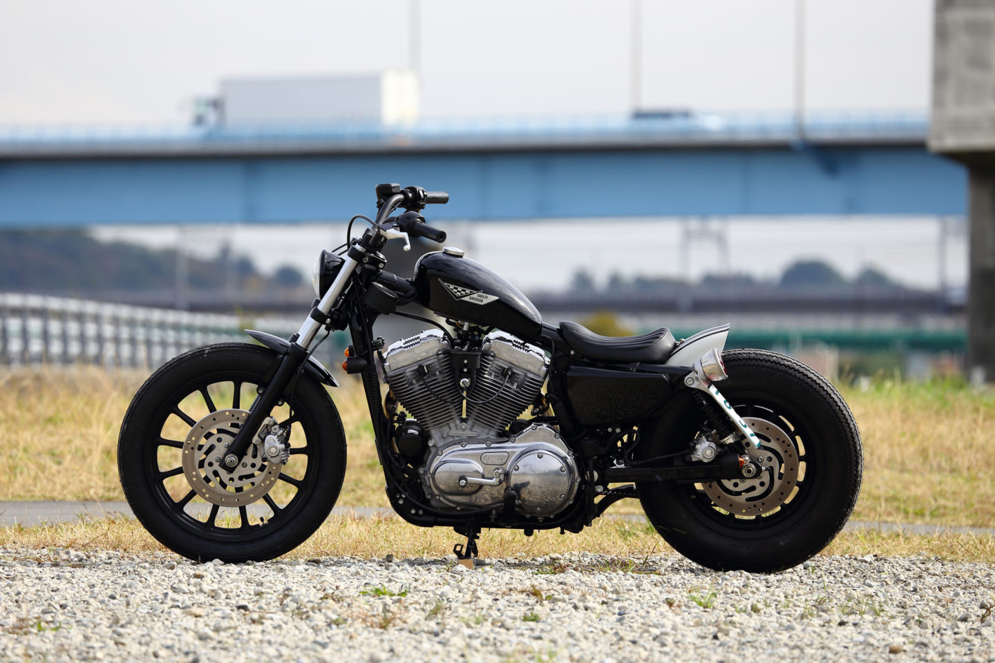 SPORTSTER CUSTOM SP-82