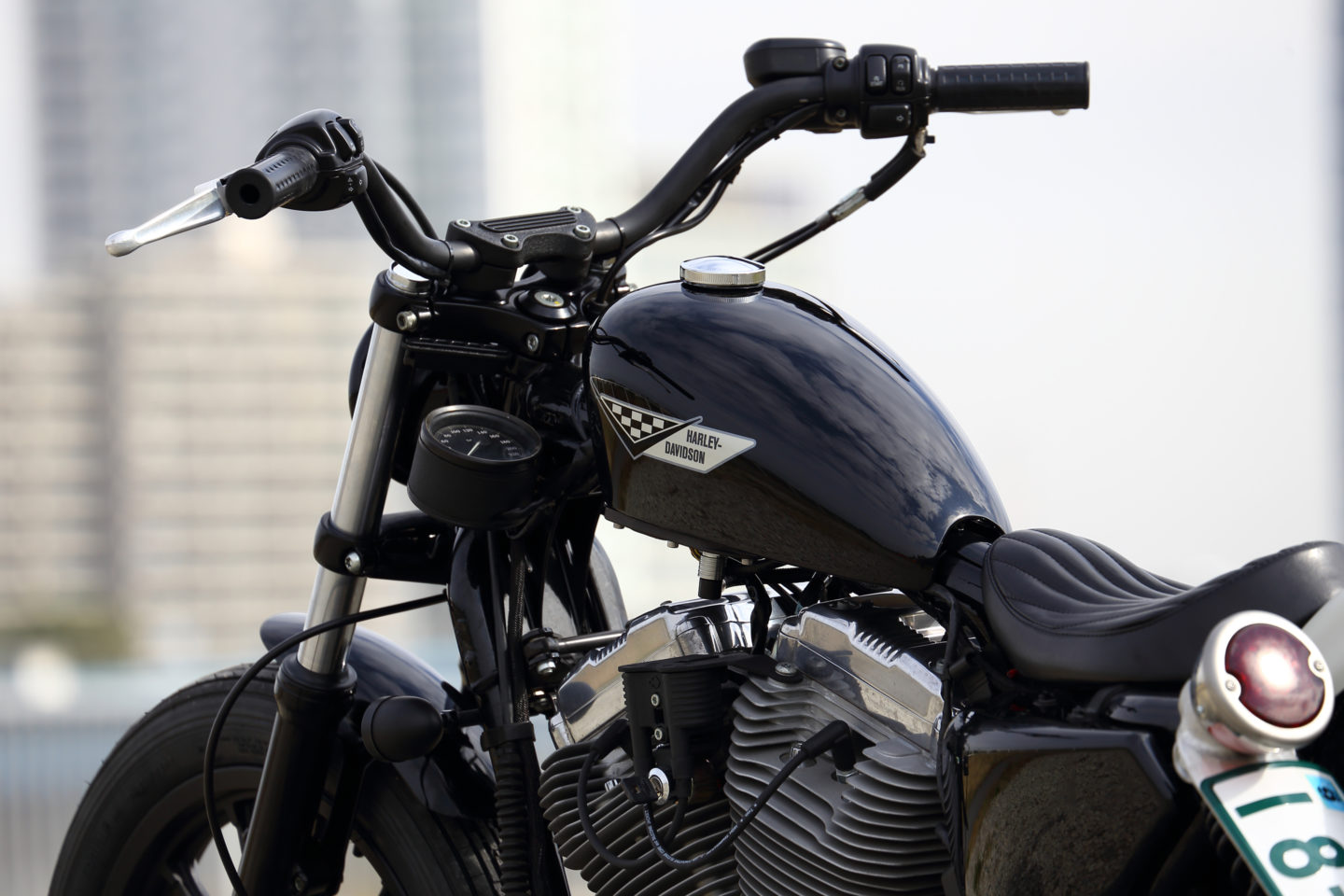 SPORTSTER CUSTOM SP-82