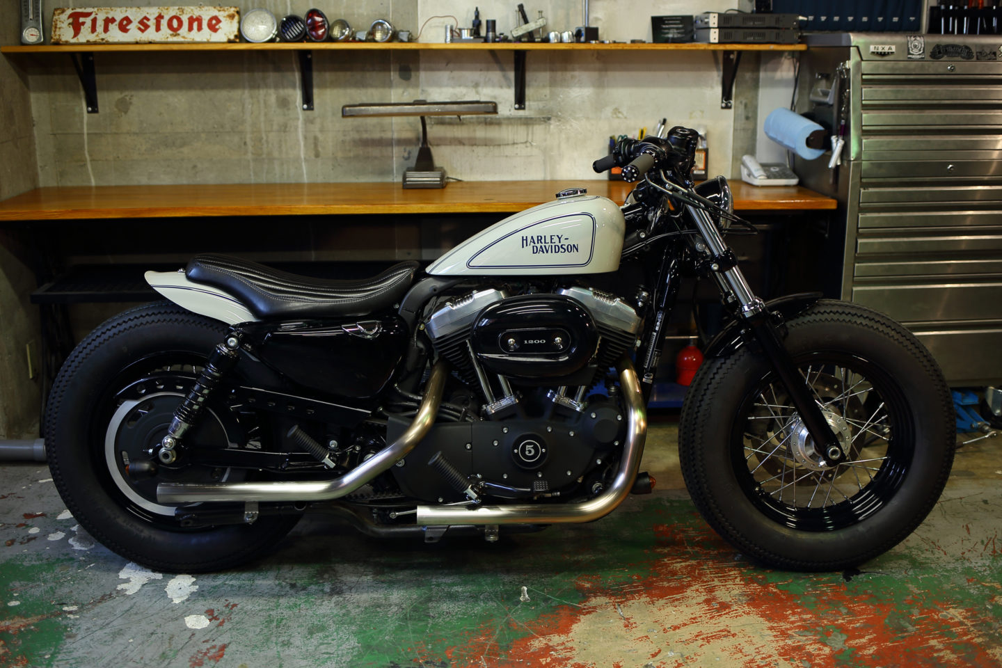 SPORTSTER CUSTOM SP-84