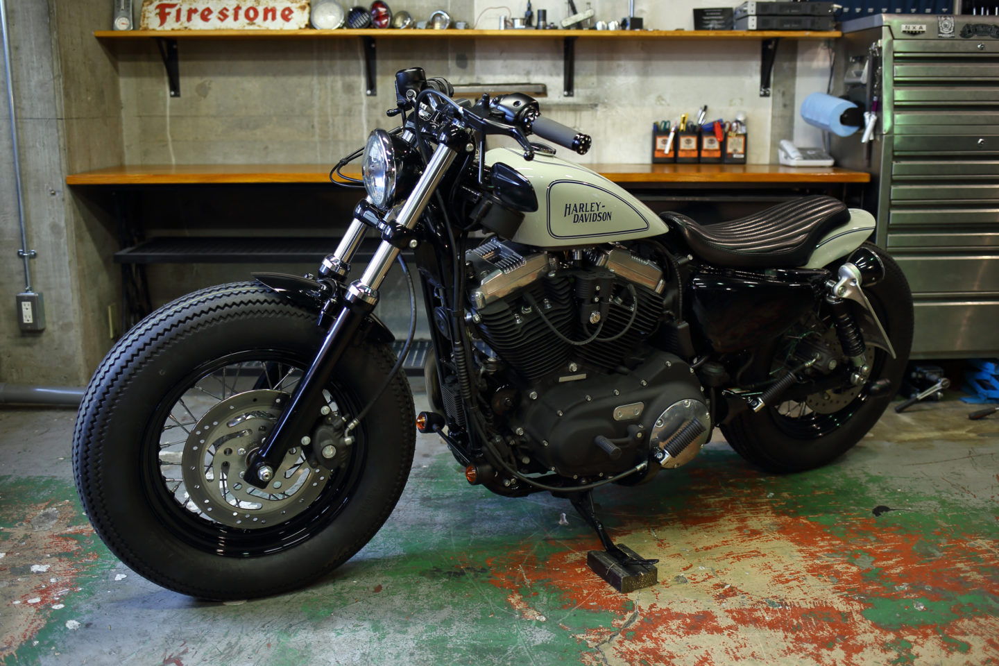 SPORTSTER CUSTOM SP-84