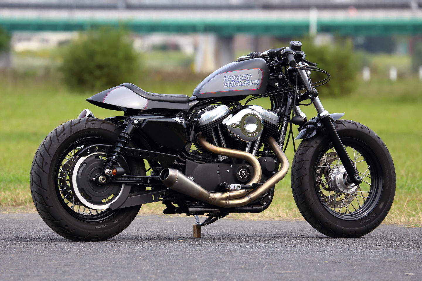 SPORTSTER CUSTOM SP-90