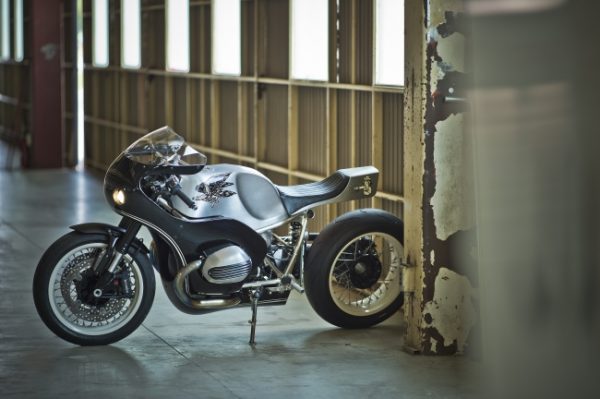 BMW　R9Tカスタムプロジェクトでヒデモーターサイクルが製作したカスタム車両です。